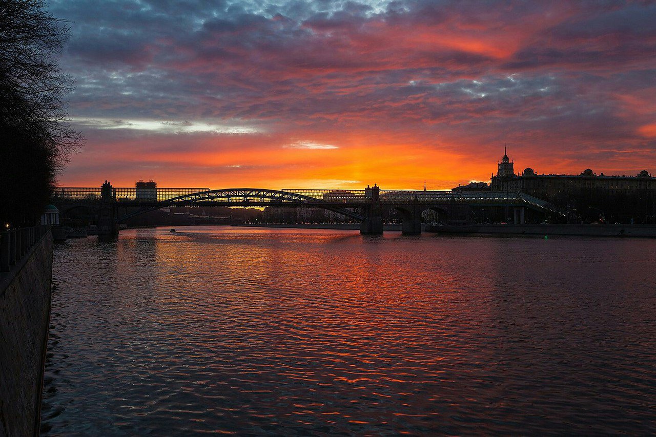 москва на закате